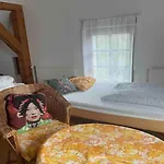 別荘 Komfortowy Dom W Lesie Miedzichowo
