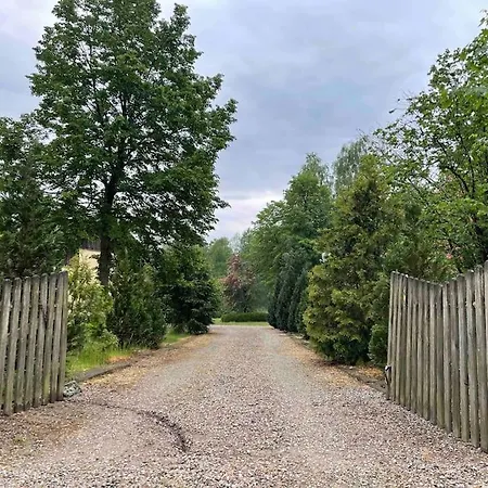 بيت للعطل Komfortowy Dom W Lesie *