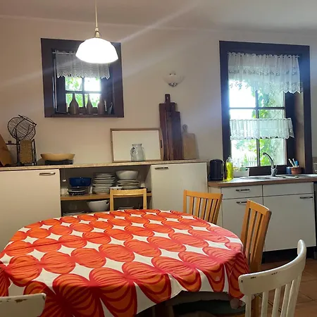 Komfortowy Dom W Lesie بيت للعطل *